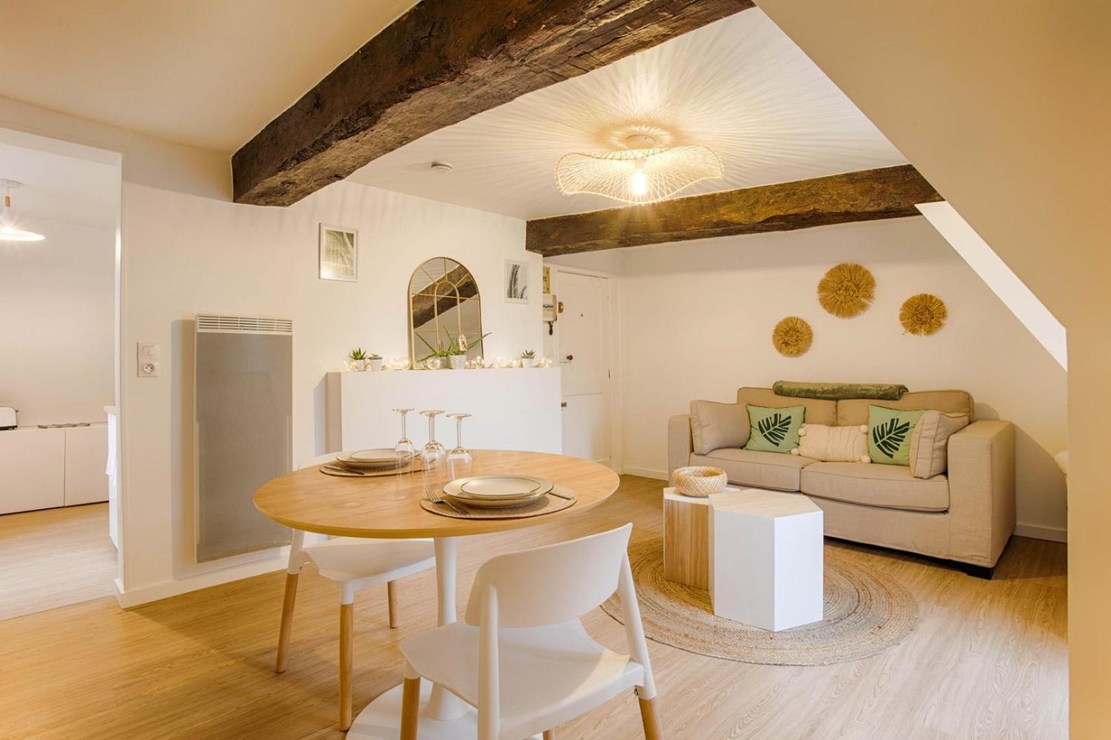 La Casa Amore — Joli Nid Douillet Place St-Sauveur Caen Extérieur photo