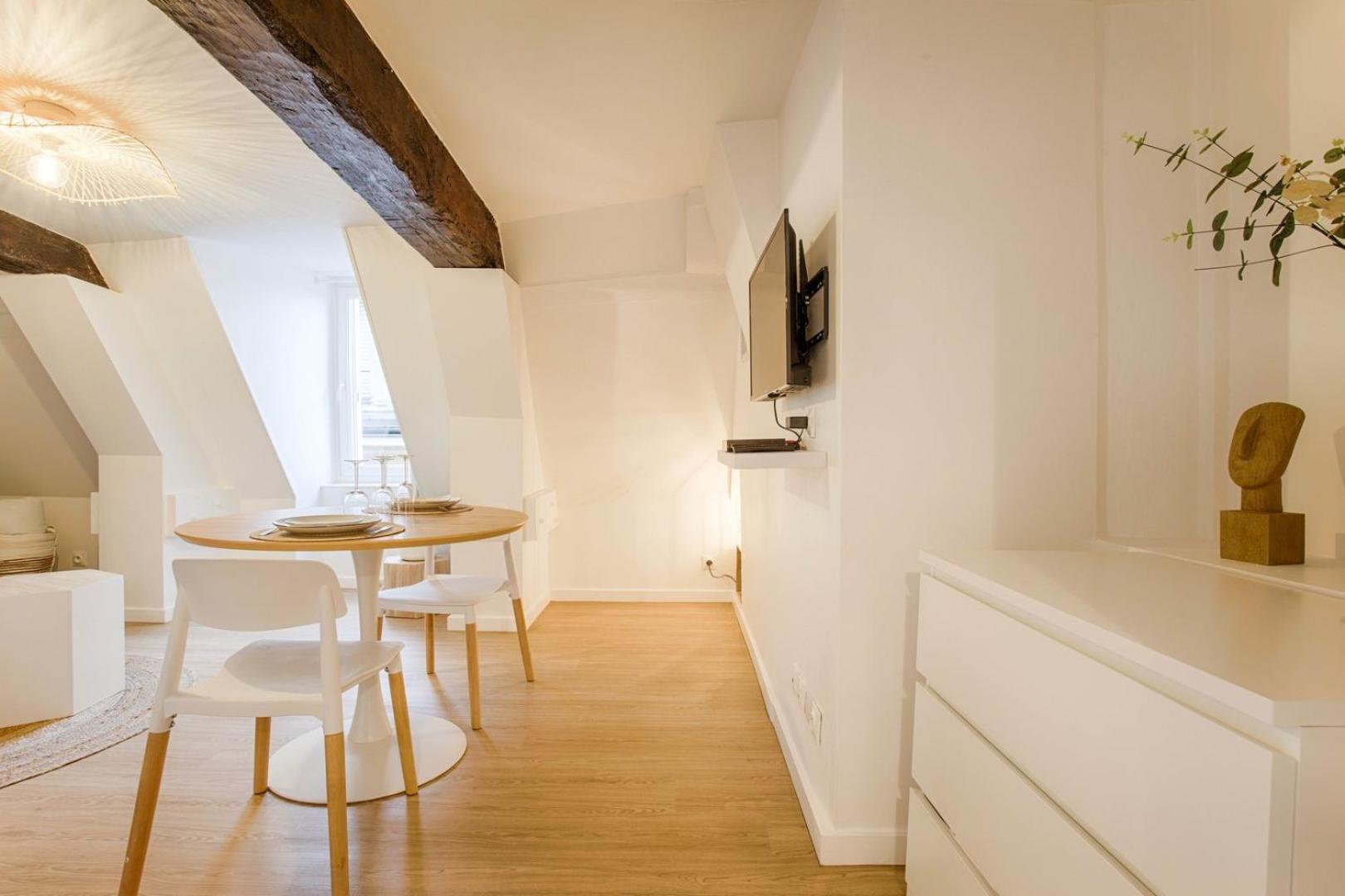 La Casa Amore — Joli Nid Douillet Place St-Sauveur Caen Extérieur photo